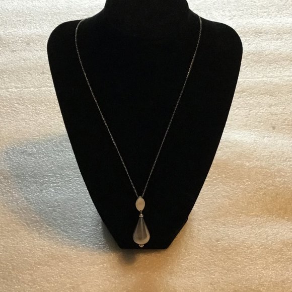 Sarah Coventry necklace w/ swirling pendant - Picture 6 of 12